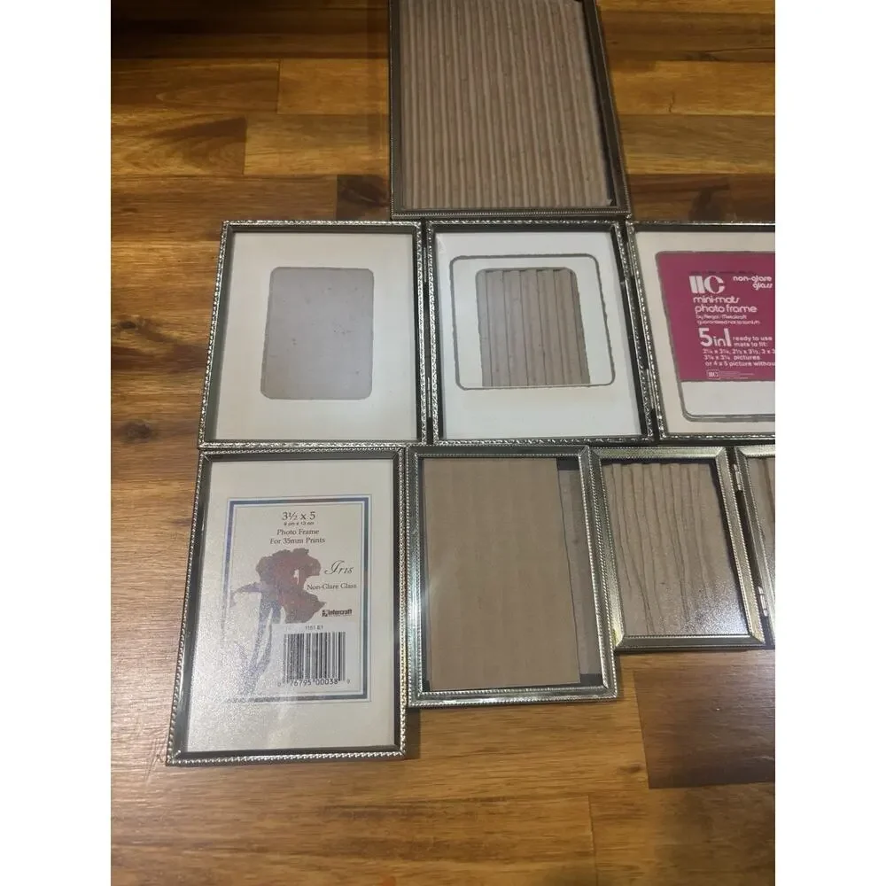 Vintage-style gold-toned metal picture frames In Various Sizes #322
